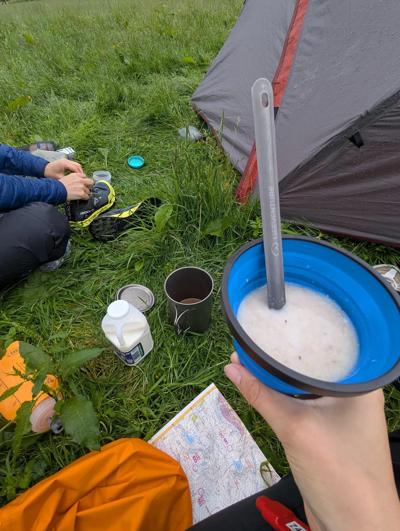 Morning porridge to get the day going.